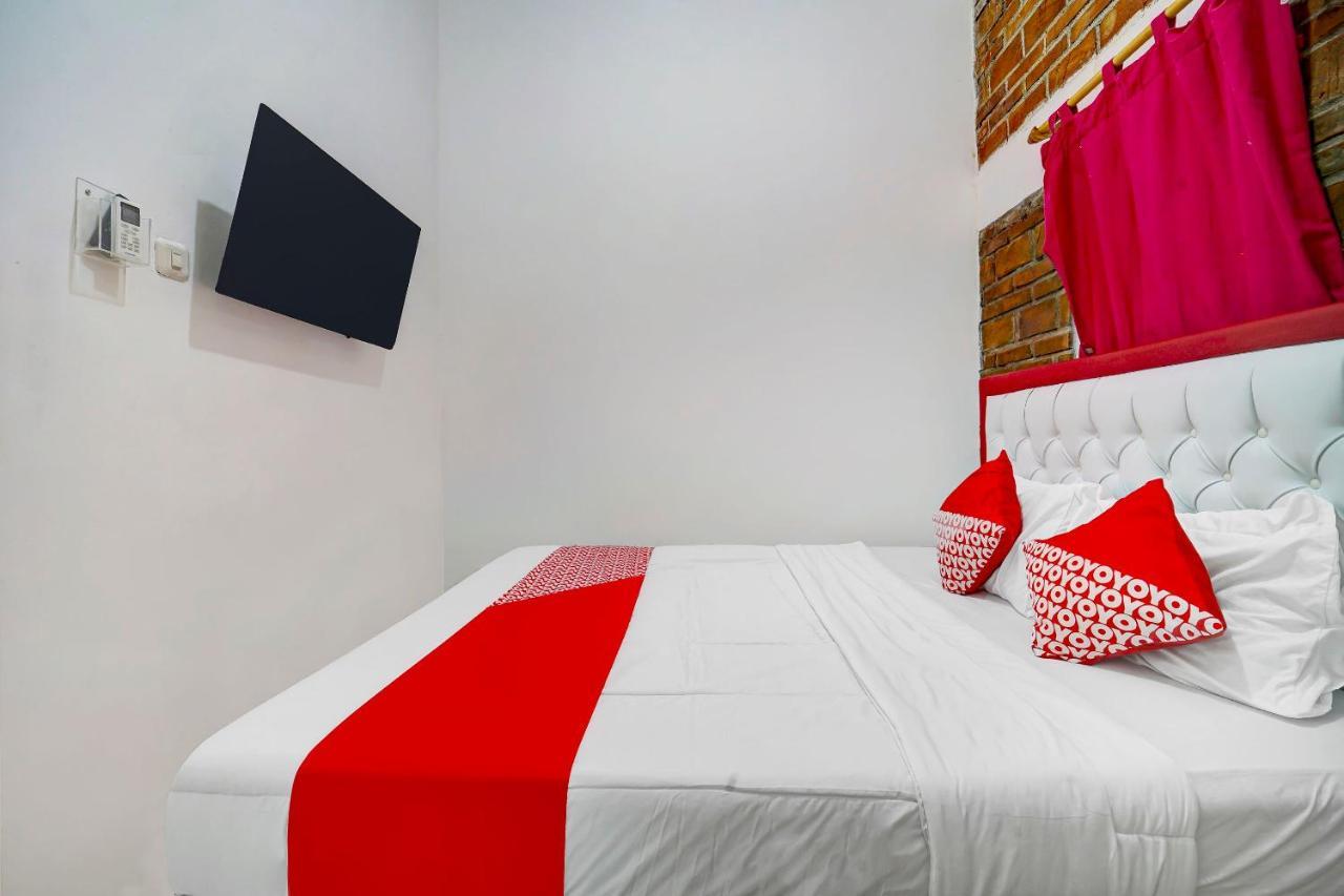 Super Oyo 91173 Guesthouse King Puntodewo Pakualaman Bagian luar foto