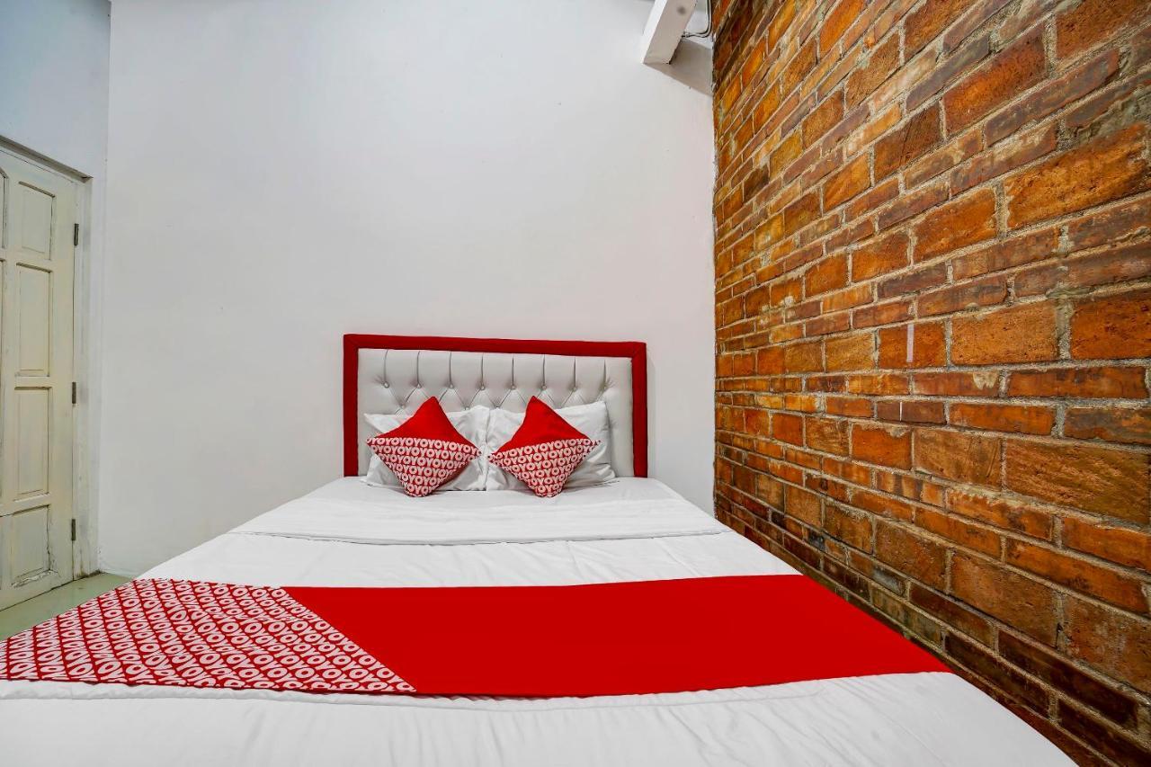 Super Oyo 91173 Guesthouse King Puntodewo Pakualaman Bagian luar foto